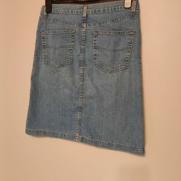 Tristan & Iseut Light Denim Skirt - Picture 2 of 5